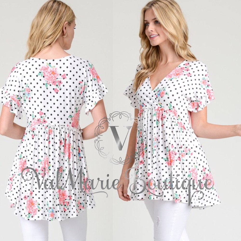 📍ONLY 2 left! Polka dot Floral Top - Picture 3 of 3